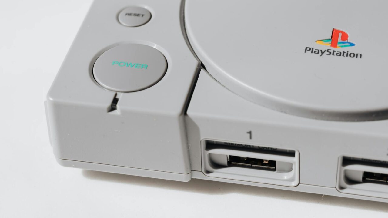 Como ligar consoles retrô em TVs 4K sem lag: guia prático